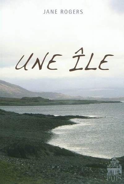 Une île Une île