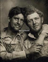 Ils s'aiment : un siècle de photographies d'hommes amoureux 1850-1950. Ils s'aiment : un siècle de photographies d'hommes amoureux 1850-1950 : collection Hugh Nini & Neal Treadwell