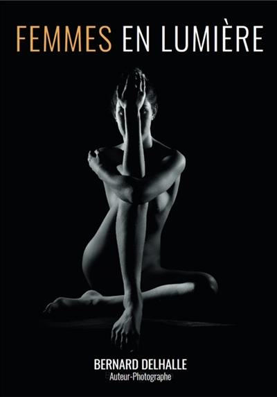 Femmes En Lumière