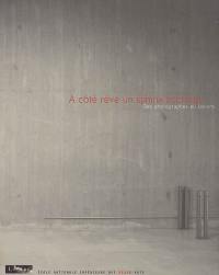 A côté rêve un sphinx accroupi : des photographes au Louvre : exposition, Paris, Salle de la maquette, Louvre médival, du 12 novembre 2004 au 10 février 2005