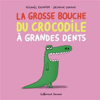 La grosse bouche du crocodile à grandes dents